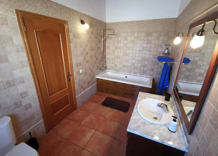 Magic House فيلة *