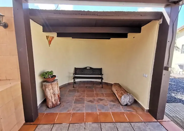 Magic House فيلة *