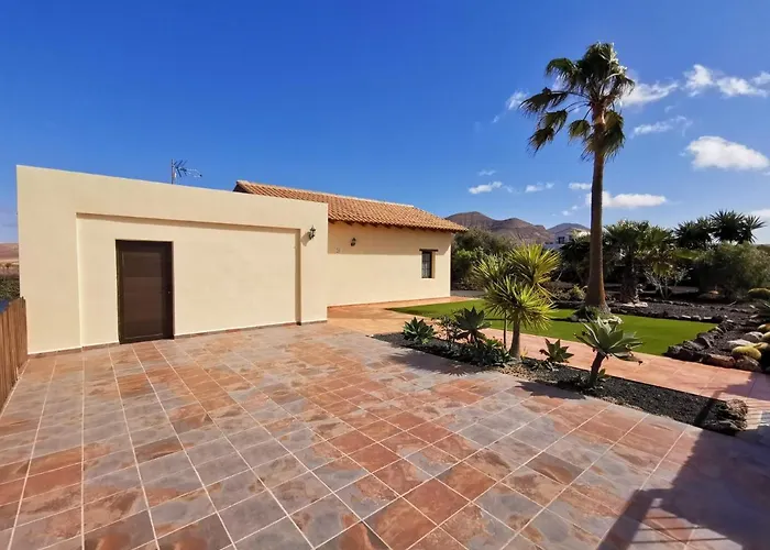 Magic House La Oliva