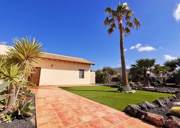 Magic House La Oliva