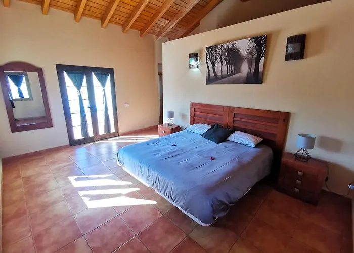 Magic House La Oliva